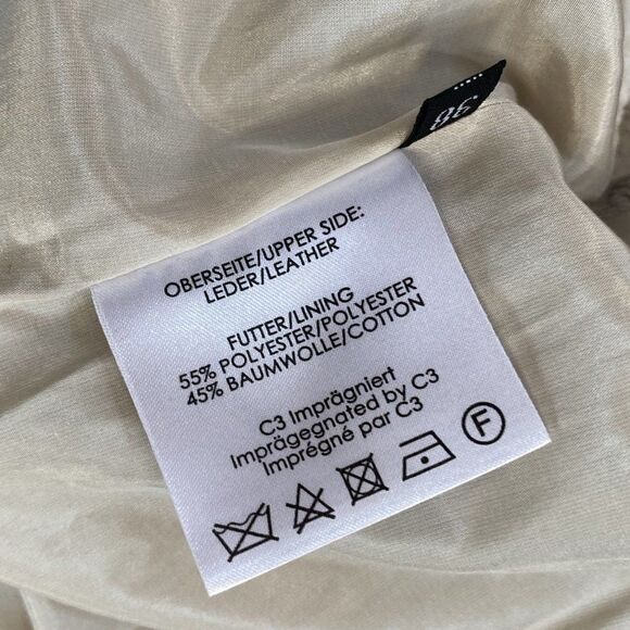 Chris! Long Leather Jacket with Removable Sleeves - Picture 10 of 11